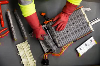 Safe transport: end-of-life EV batteries in the right packaging